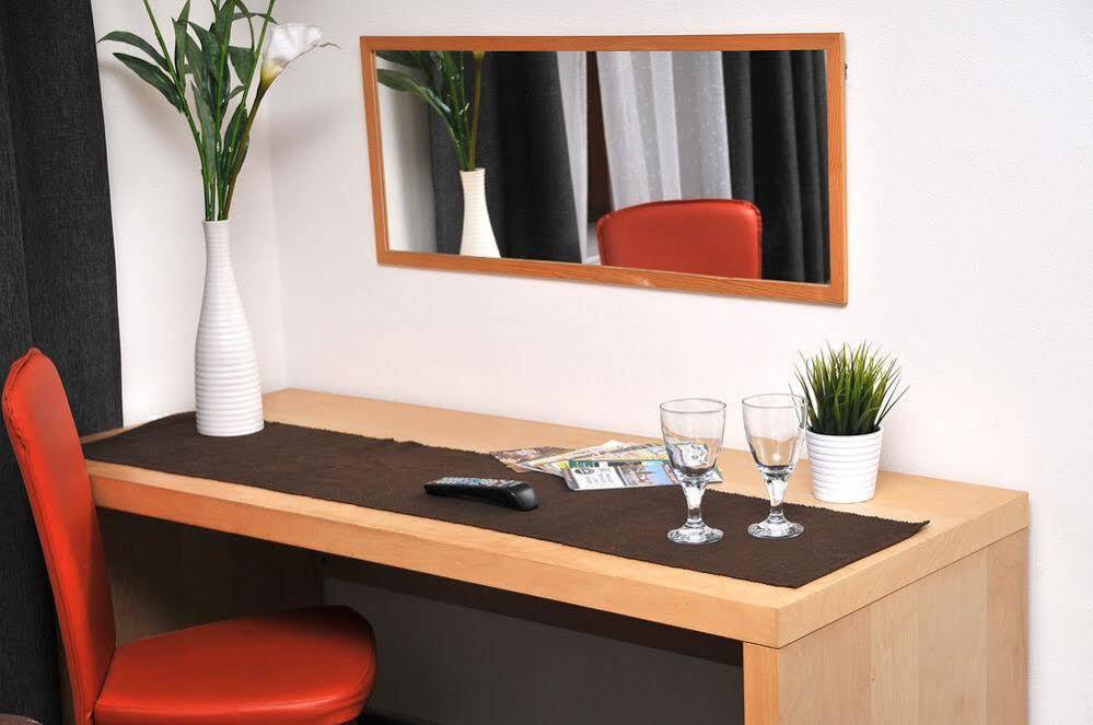 Andel Apartmany Praha Bagian luar foto